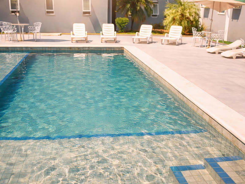 Piscina Hotel Iporã